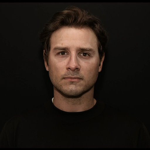 Cole, Staff Designer